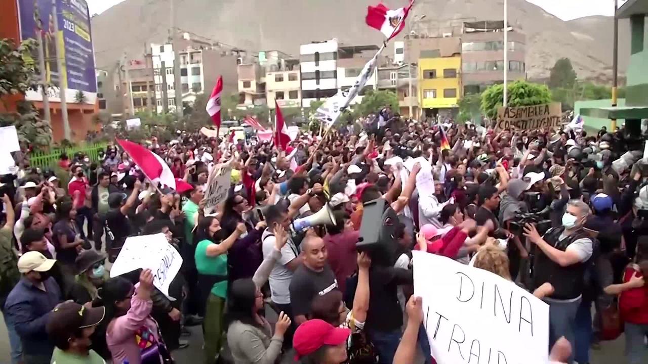 Castillo supporters in Peru clash with police
