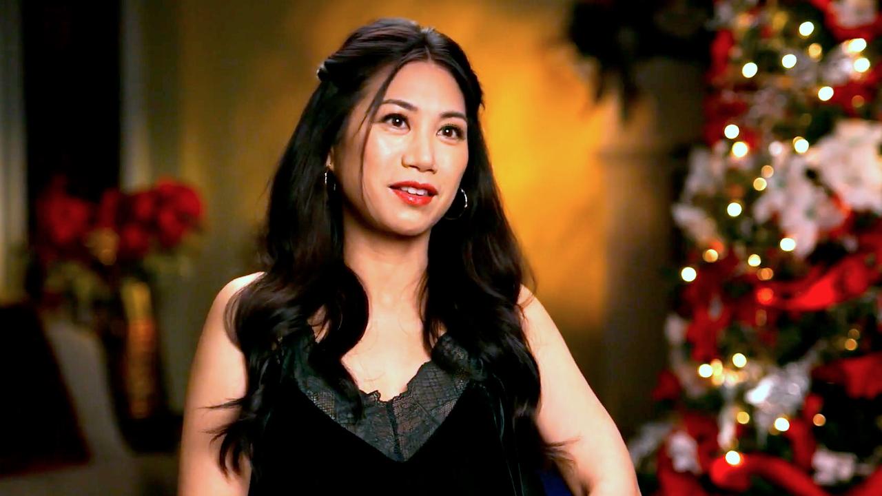 Liza Lapira Has Your Inside Look at the CBS’ Holiday Movie Must Love Christmas