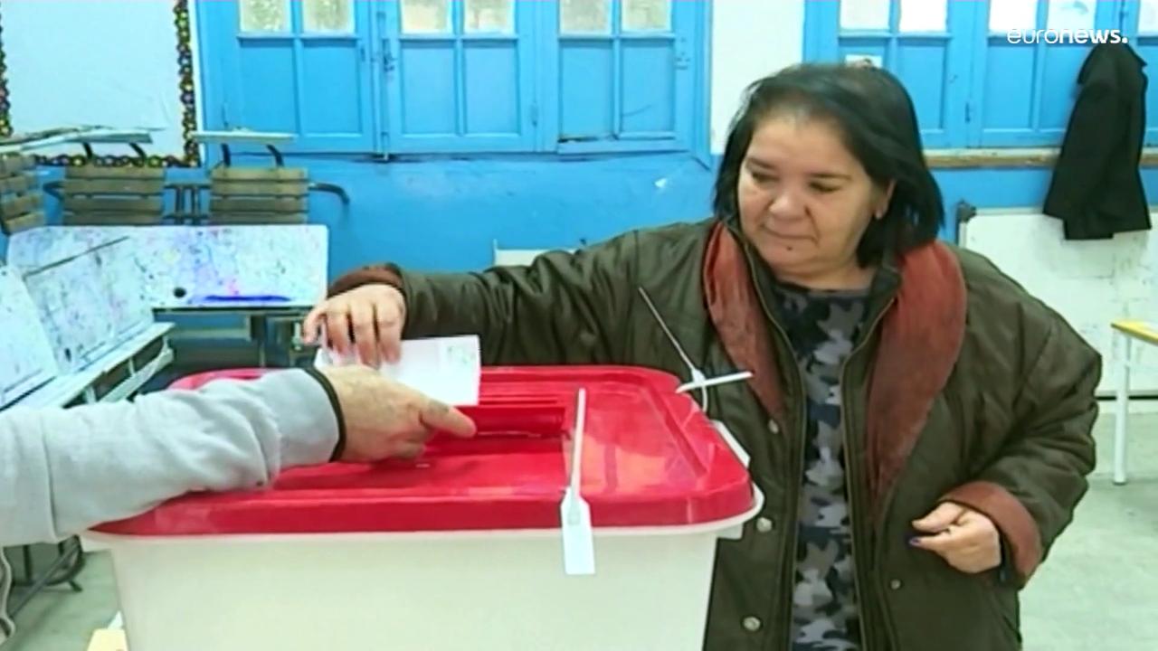 Tunisians vote for parliament amid economic, democracy woes