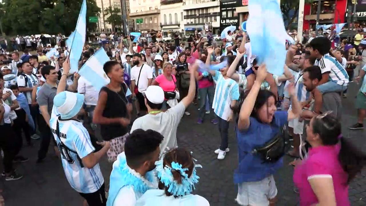 Argentina fans take to streets of Buenos Aires ahead of World Cup final