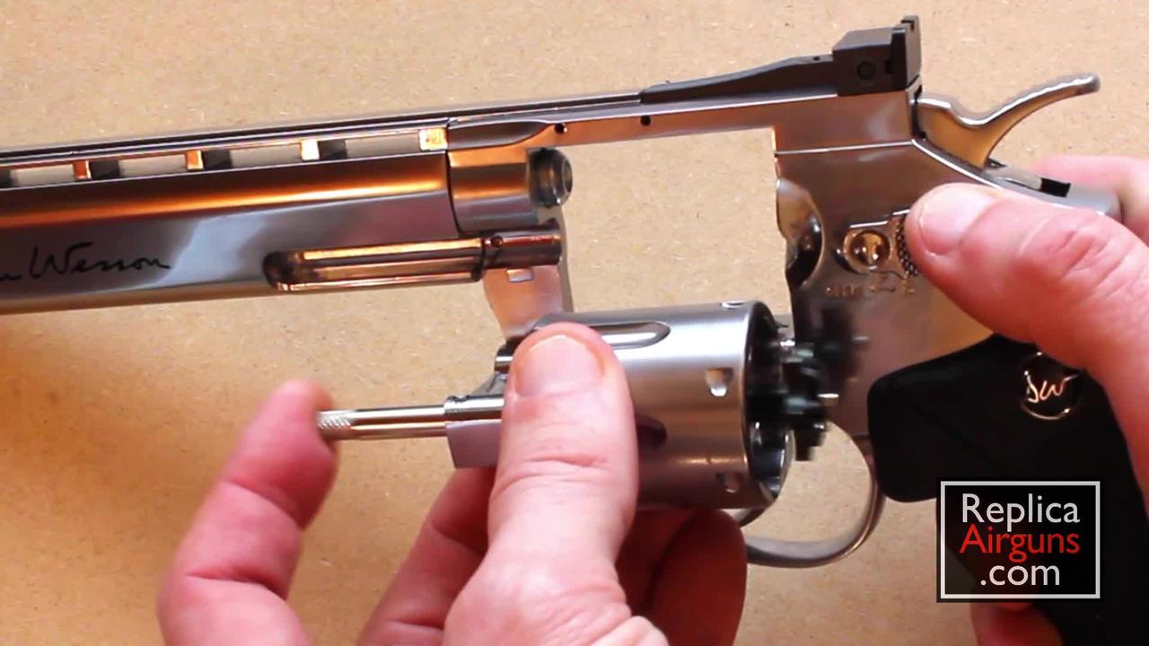 ASG Dan Wesson 6 inch Silver & 8 inch Black CO2 BB Revolver Review
