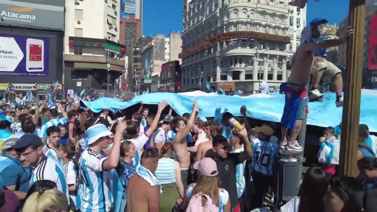 BUENOS AIRES ARGENTINA WORLD CUP WIN CRAZY CELEBRATION 2022