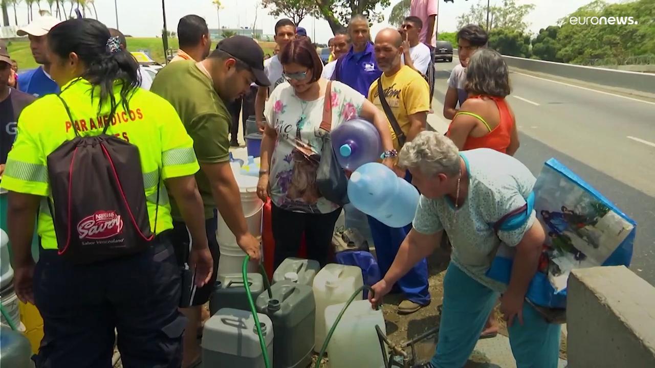 Meet the Venezuelan engineers pumping clean water for villagers