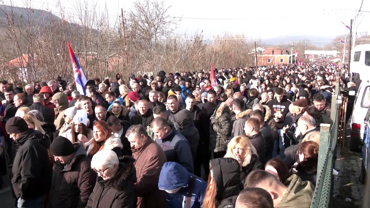 Kosovan Serbs demonstrate against Kurti's government