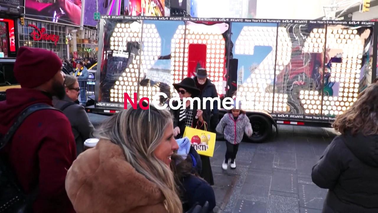 New Yorkers wish for peace, love and happiness in 2023
