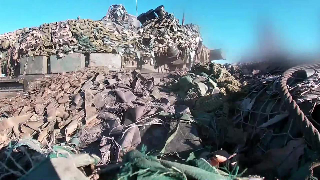 So-Called LPR Says Their Tank Crews Hit Ukrainian Army in Soledar