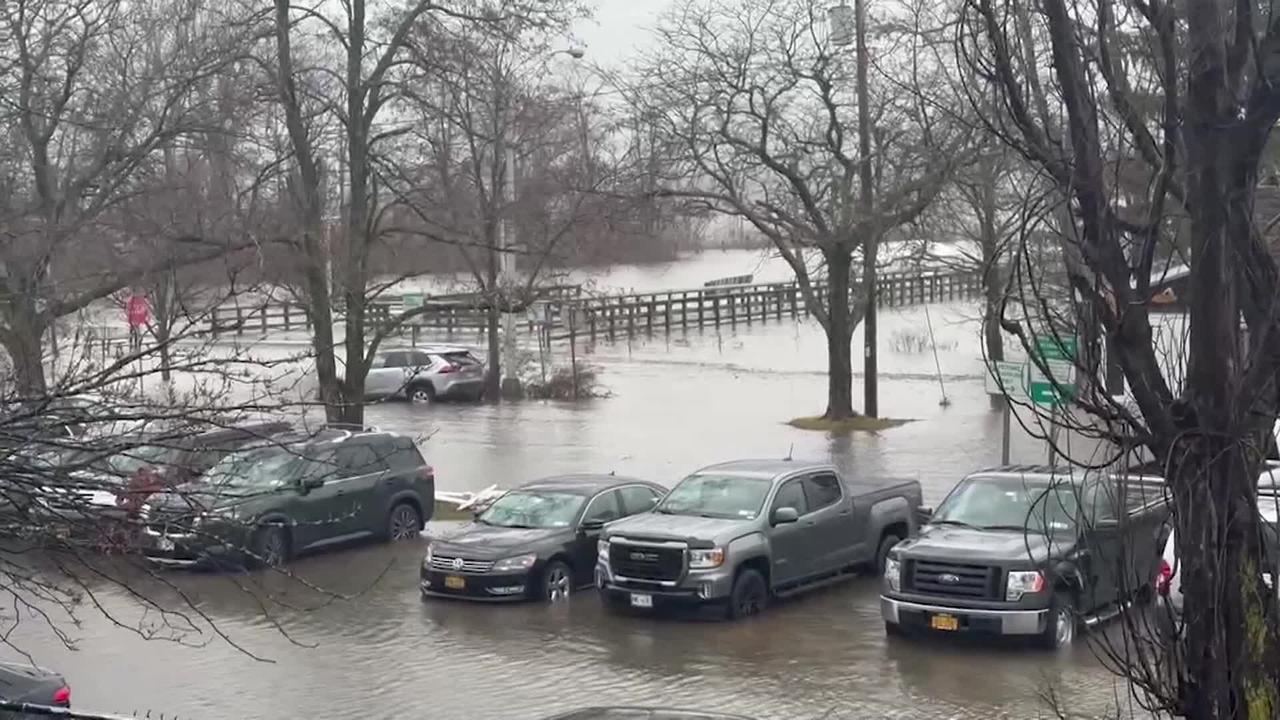 Winter storm causes Hudson River to flood One News Page VIDEO