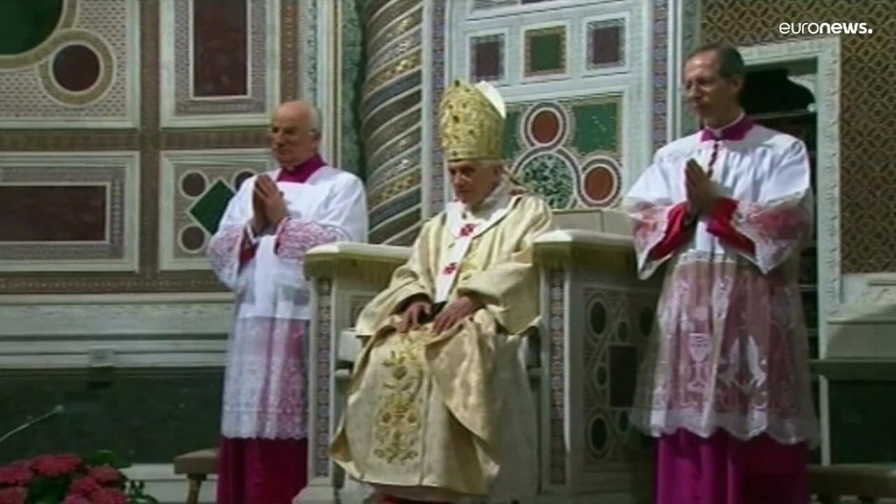 European leaders pay tribute to former Pope Benedict XVI