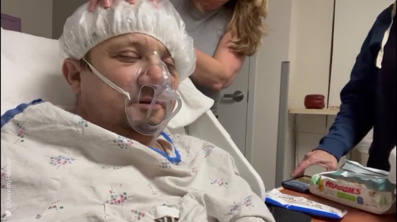 Jeremy Renner enjoys 'spa day' in new hospital bed video