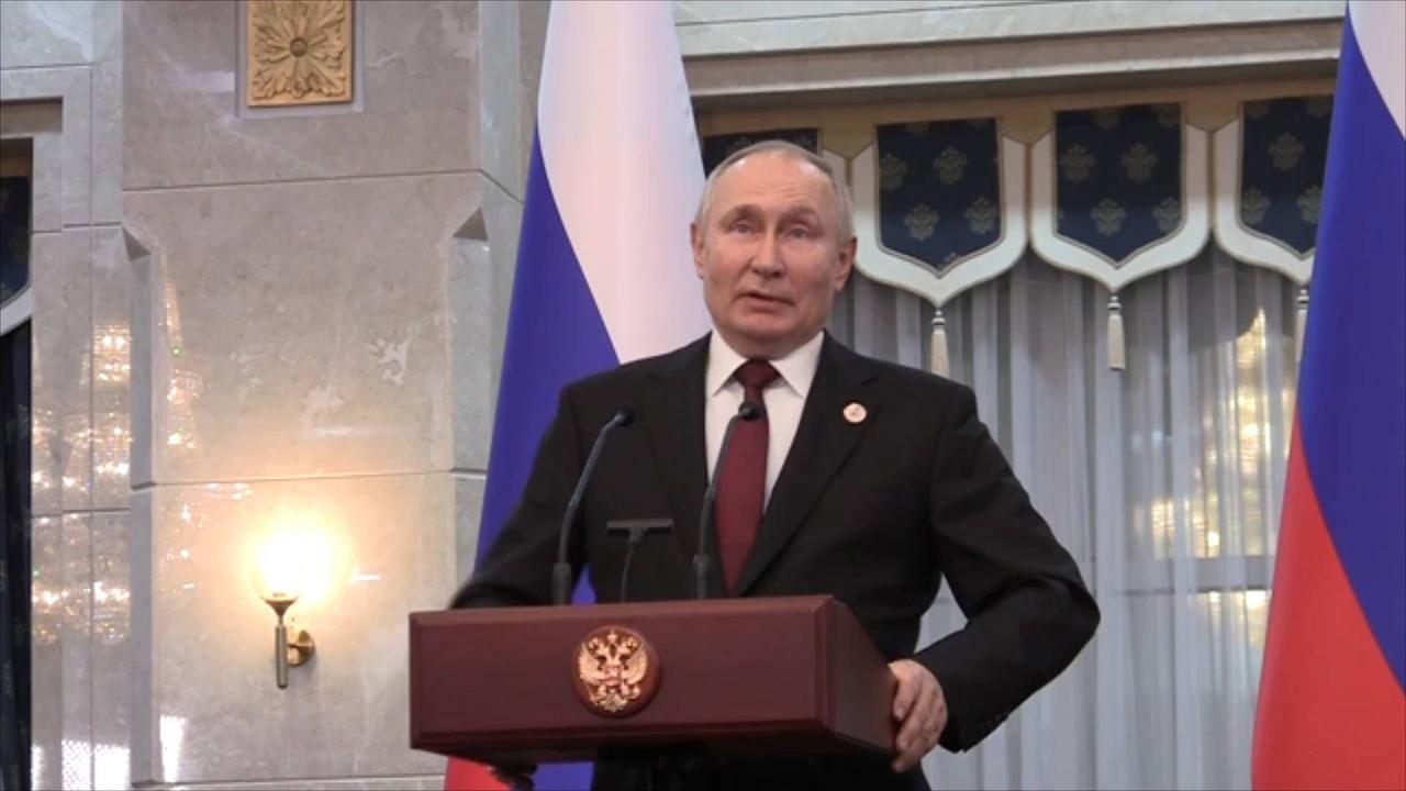 Kyiv Declines Putin’s Holiday Ceasefire