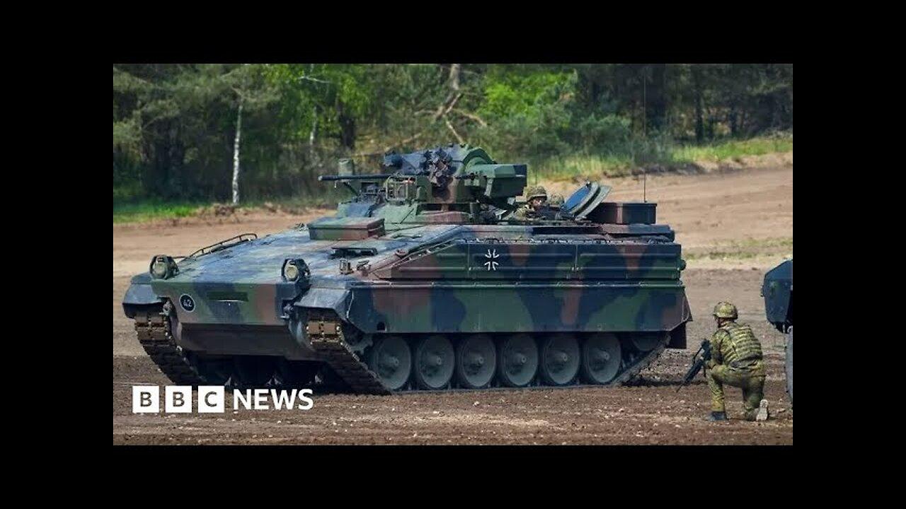 Ukraine President Zelensky thanks Western allies for sending fighting vehicles to Kyiv - BBC News