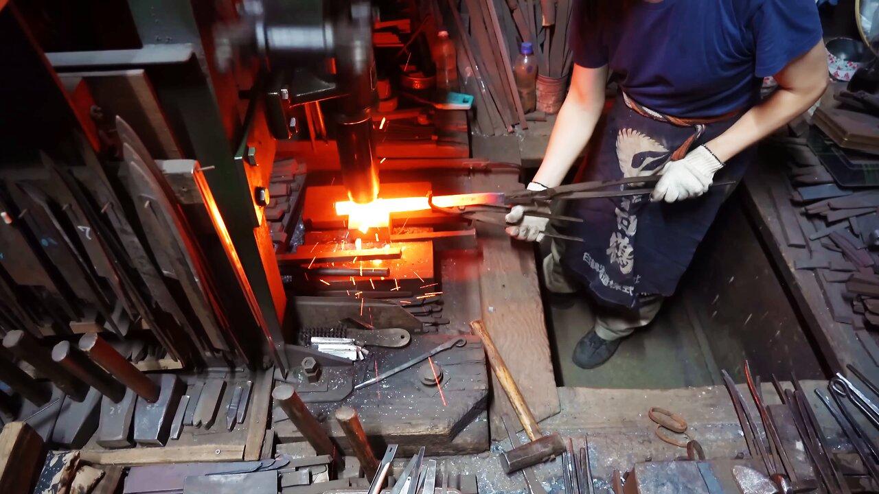 Process of Making Japanese Knives Artisan One News Page VIDEO