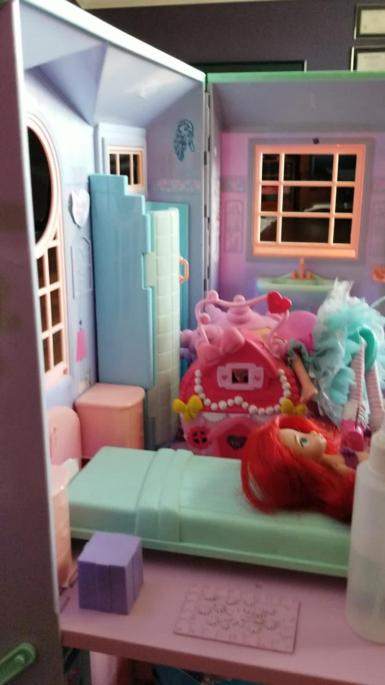 Doll House Set Up One News Page VIDEO