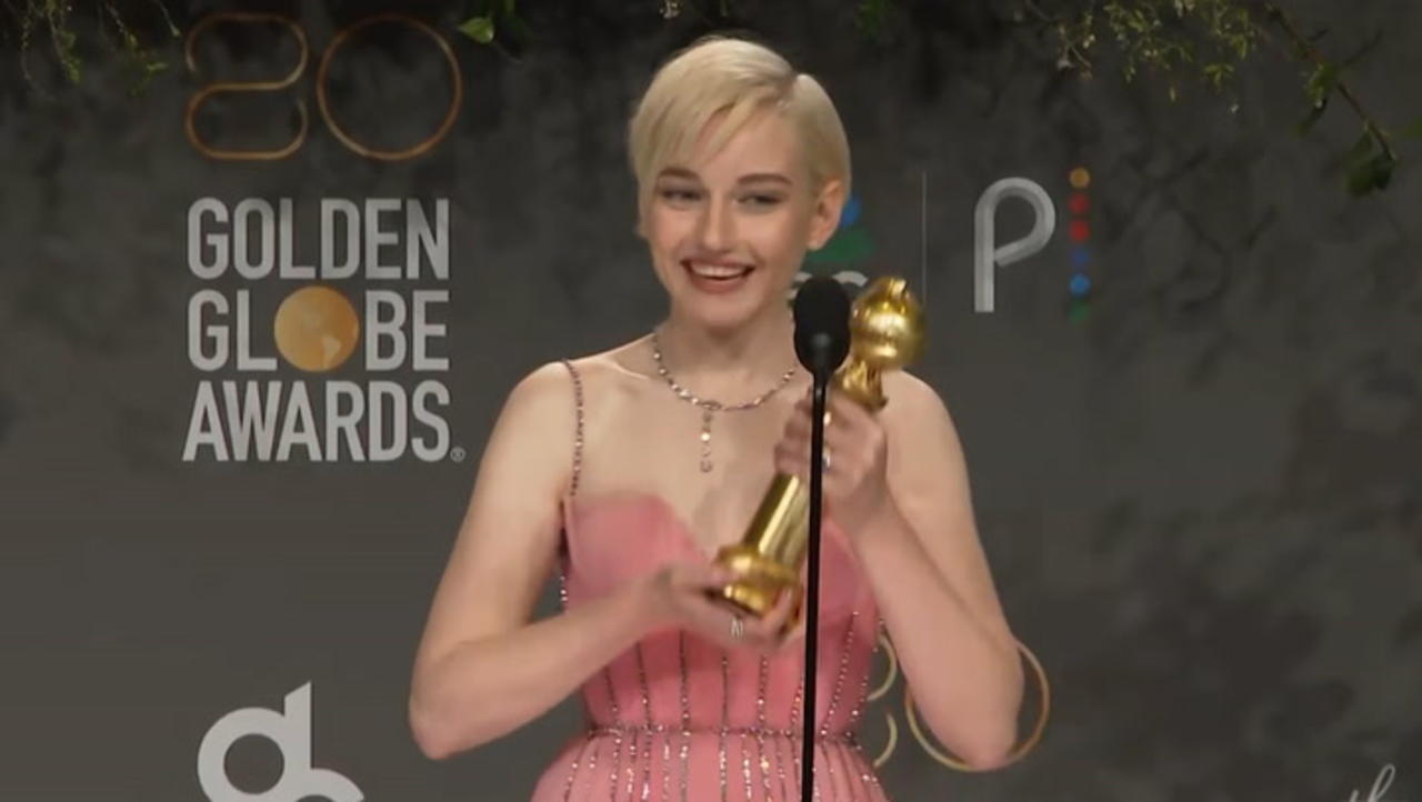 Julia Garner - Full Golden Globe 2023 Press Room Speech