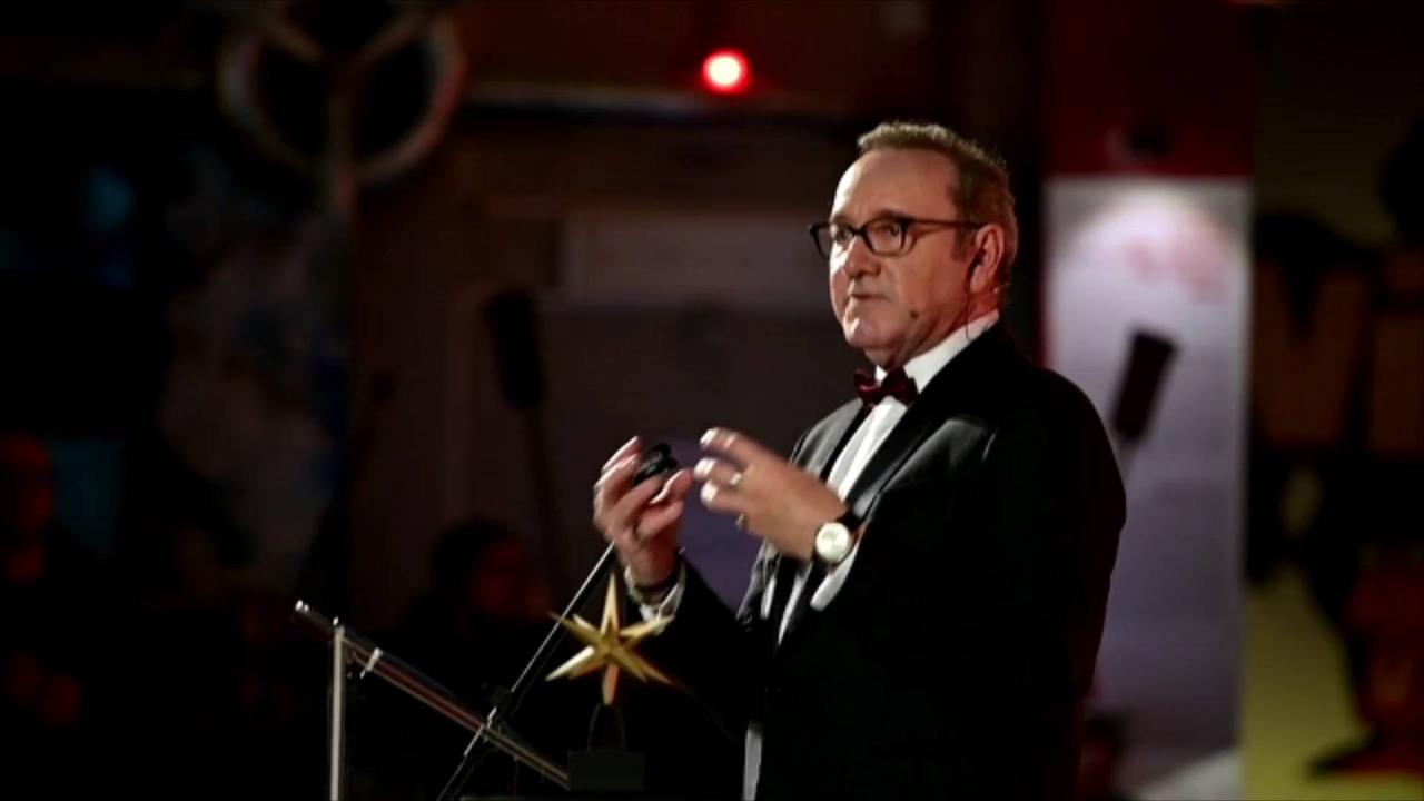 Kevin Spacey Awarded for Lifetime Achievement in Italy