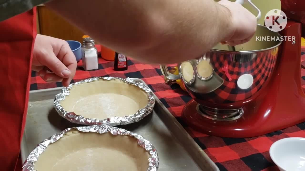 The Jefferson Davis Pie aka The Kentucky Pie---How To. Southern Food For The Soul Vid. # 14