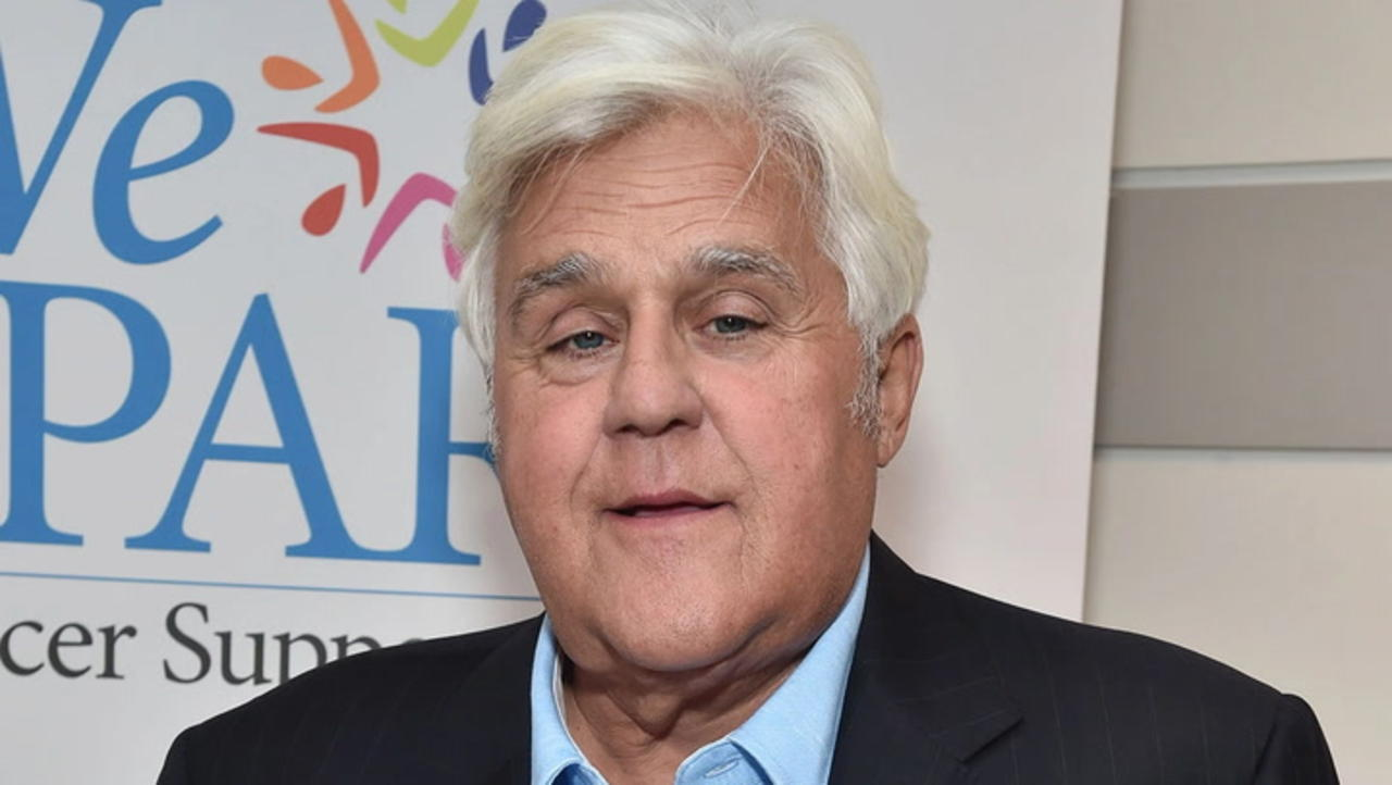 Jay Leno’s 30-Year Run at NBCUniversal Poised to End as CNBC Cancels His ‘Garage’ Car Series | THR News