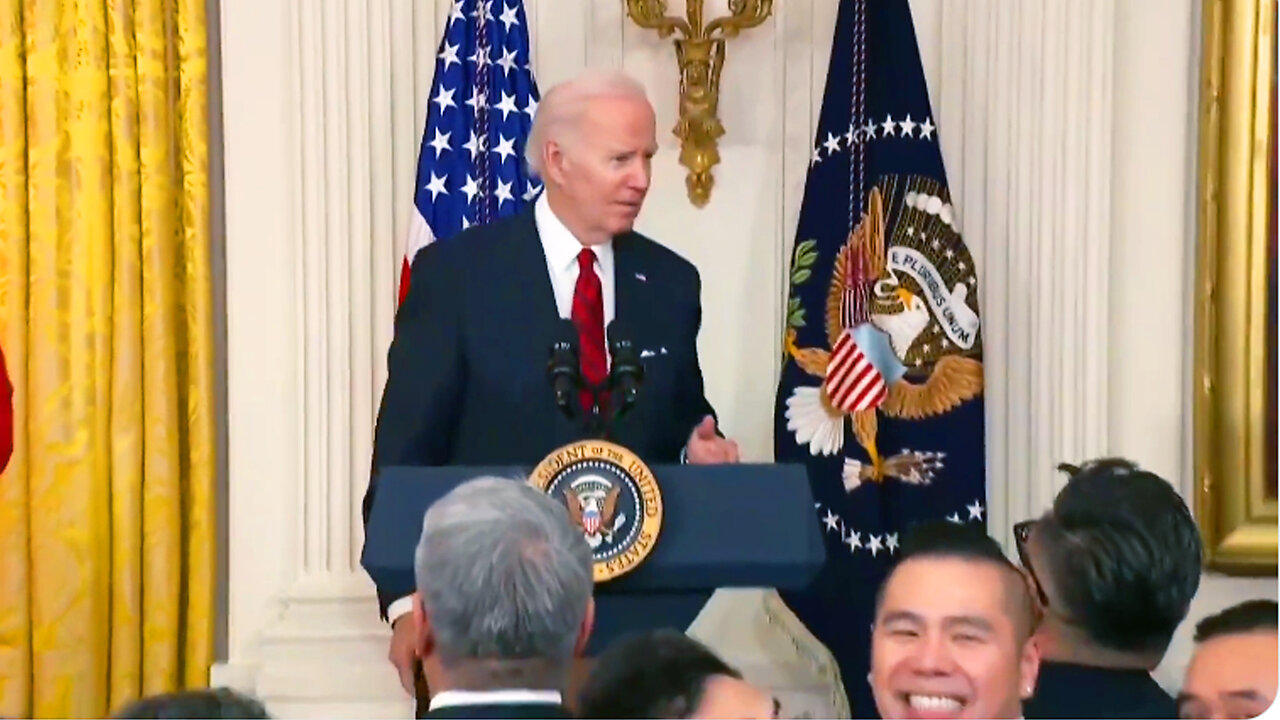 Confused Joe Biden "I guess I gotta step down here"