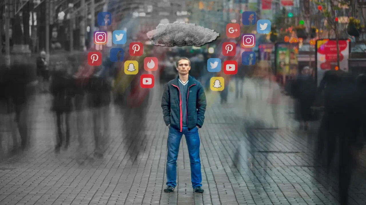 How Social Media is Destroying Society One News Page VIDEO