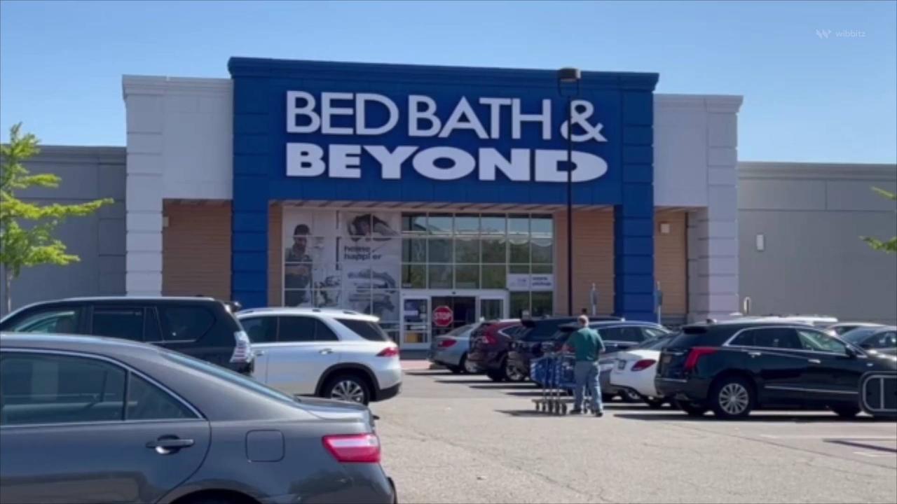 Bed Bath & Beyond Inches Toward Bankruptcy With More Store Closures on the Way