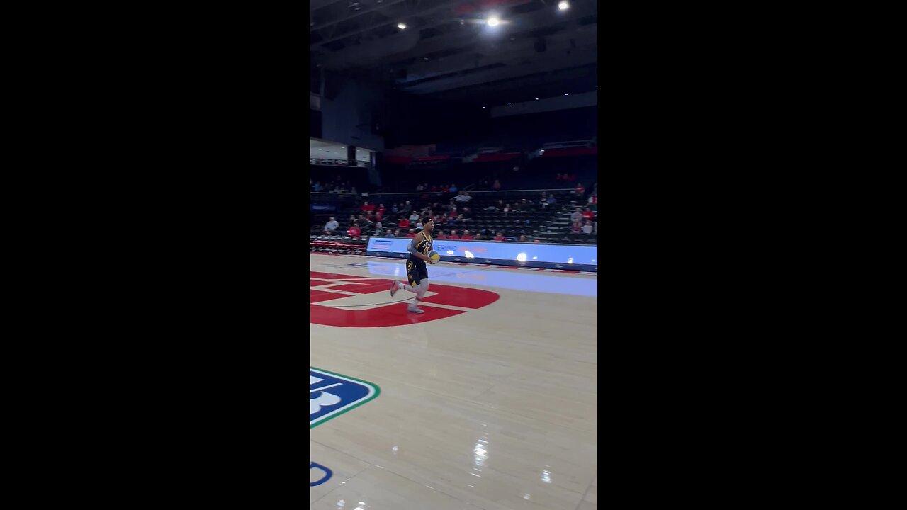 Indiana pacers dunk team passing and dunking the basketball during a show at university of Dayton!.MOV