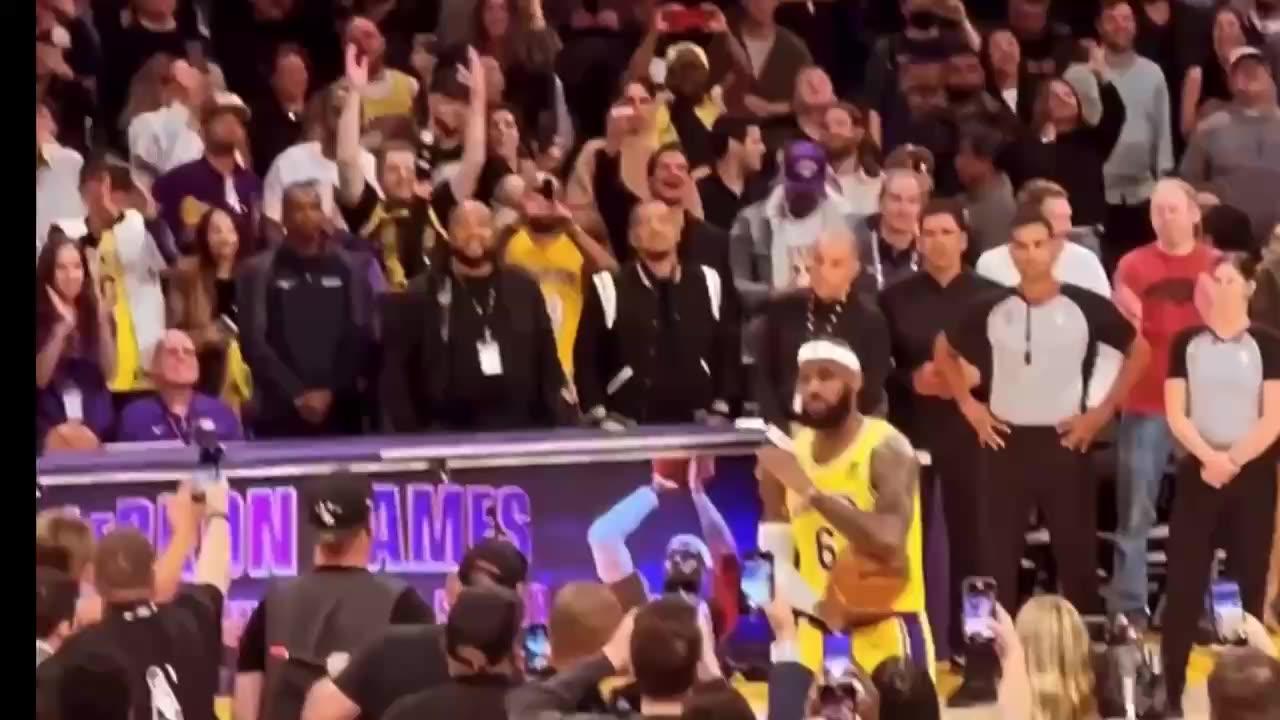Lebron James gave emotional speech after passing the nba scoring record