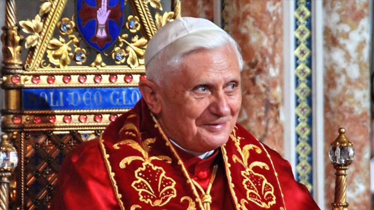 After Pope Benedict XVI died: Did he resign validly? with Dr. Ed Mazza