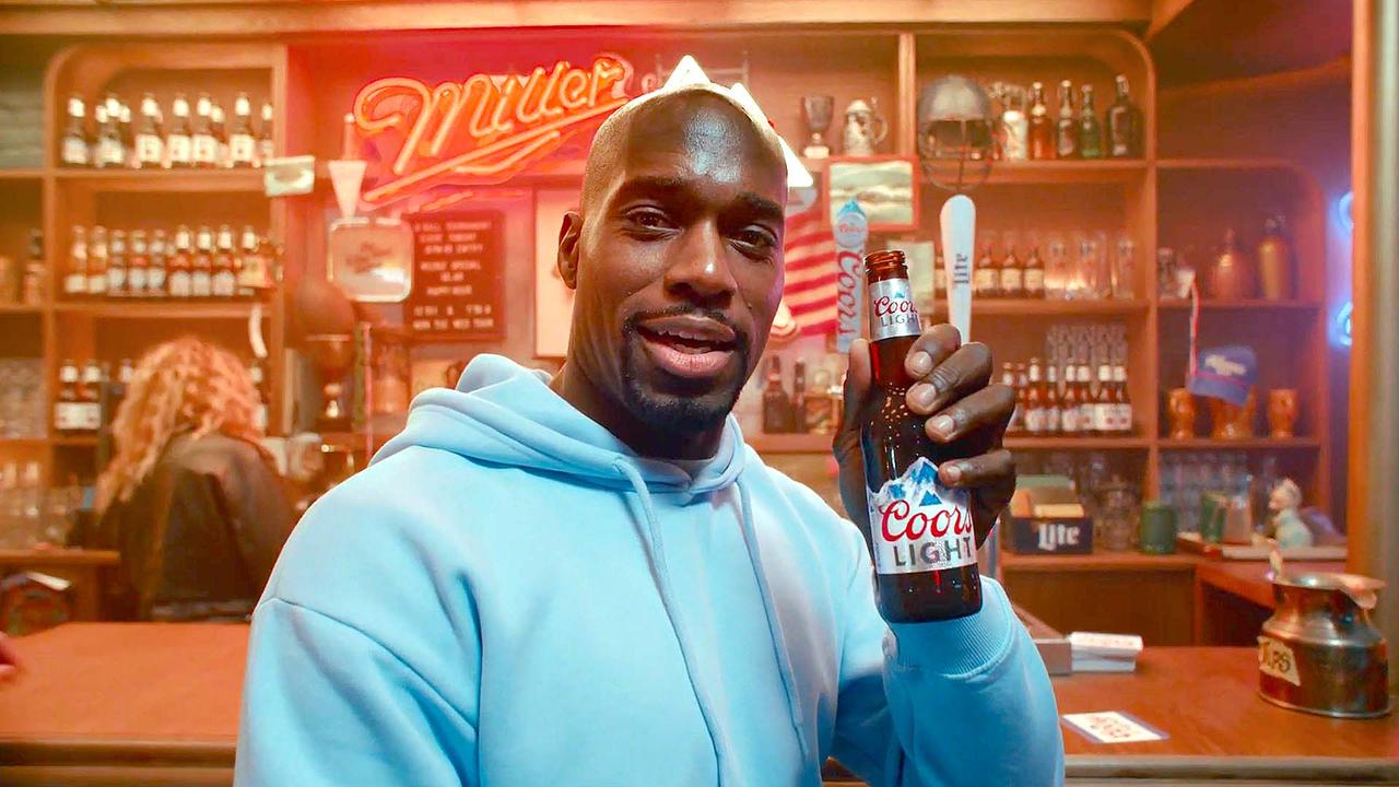 Miller Lite & Coors Light 'High Stakes Beer Ad' Super Bowl 2023 Commercial