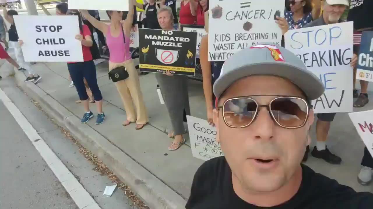 Elon Gerberg, FFF founder and Protesters Outside the Broward County School Board Building