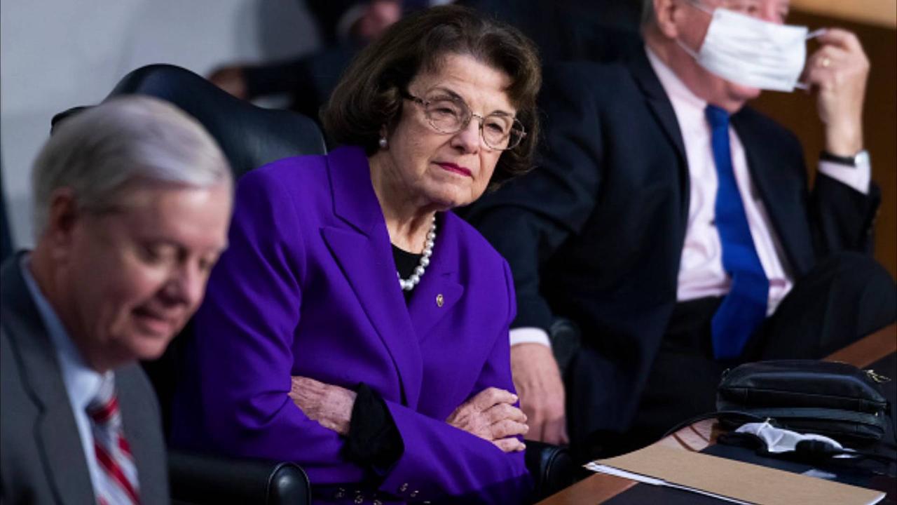 Feinstein Announces She Will Not Run For Reelection Amid Pressure to Step Down