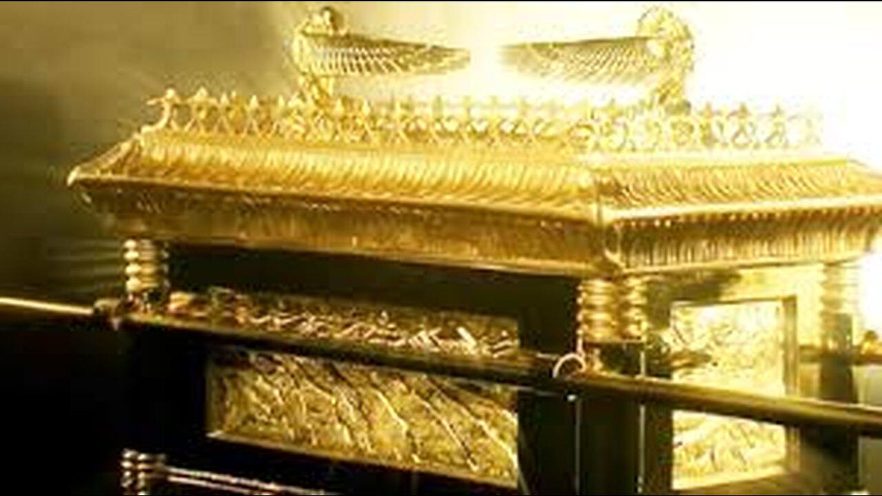 THE ARK OF THE COVENANT/THRONE OF YAHAWAH! + DISCIPLES OF MESSIAH HIGH PRIEST ONIAS 3RD! #levites