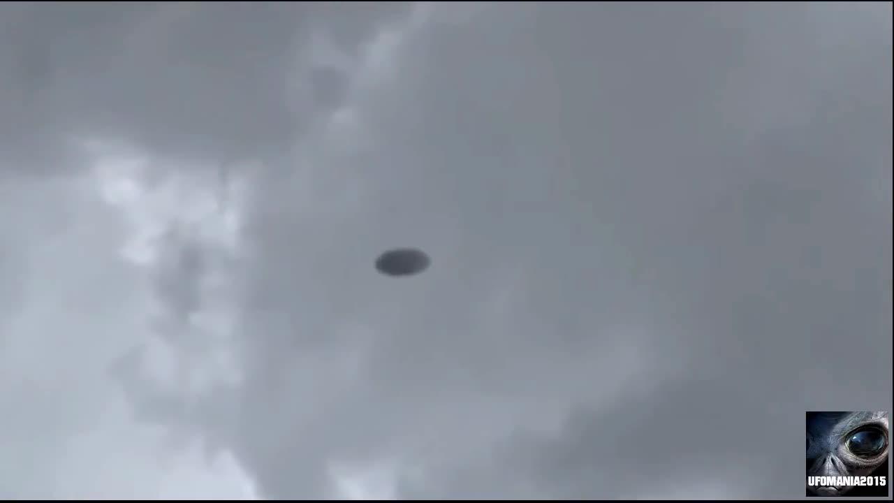 UFO - Most Incredible UFOs Sightings Caught on Tape!