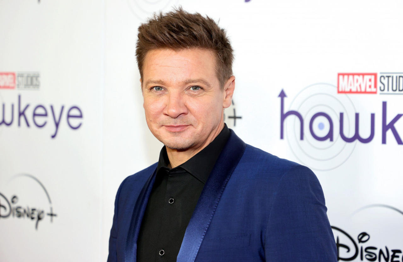 Jeremy Renner is 'working on me'