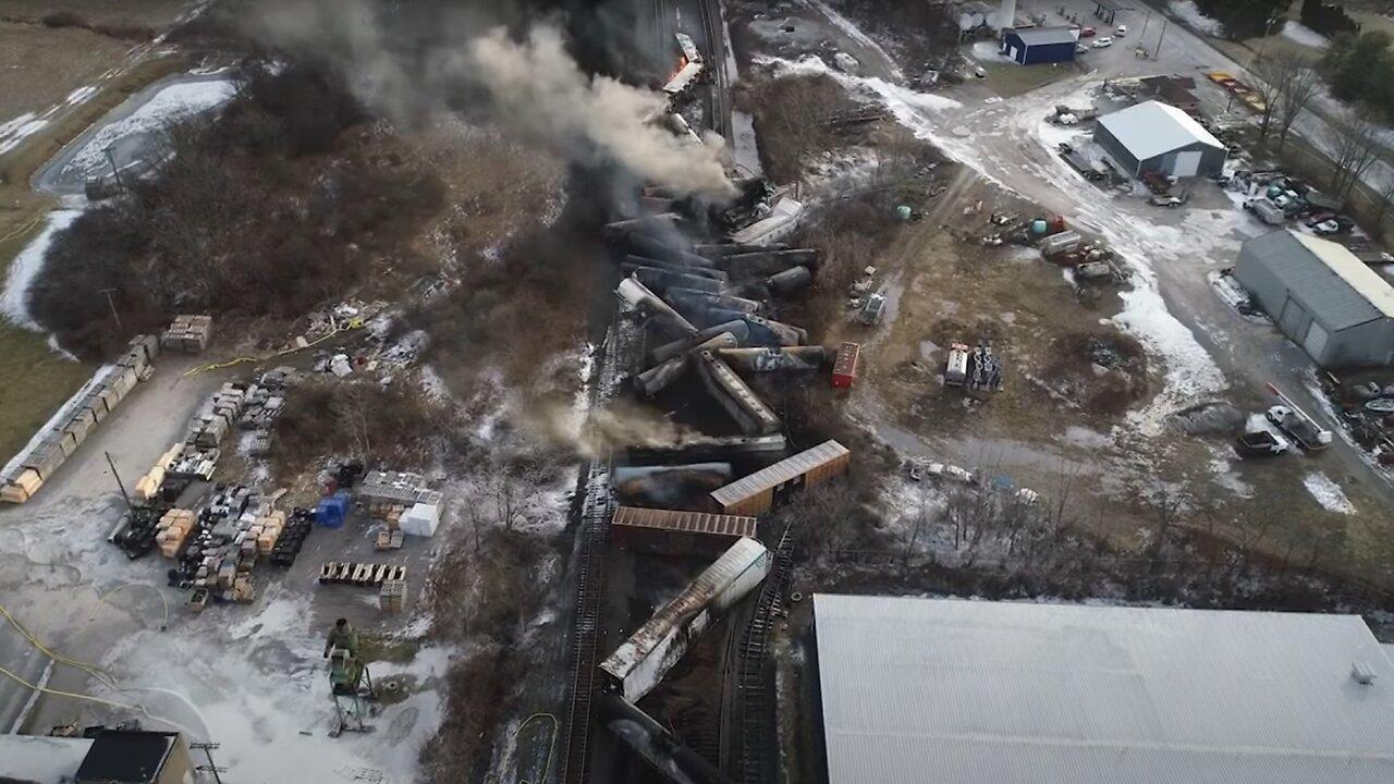 WATCH: Palestine Ohio Water INSANELY CONTAMINATED From Train Derailment!