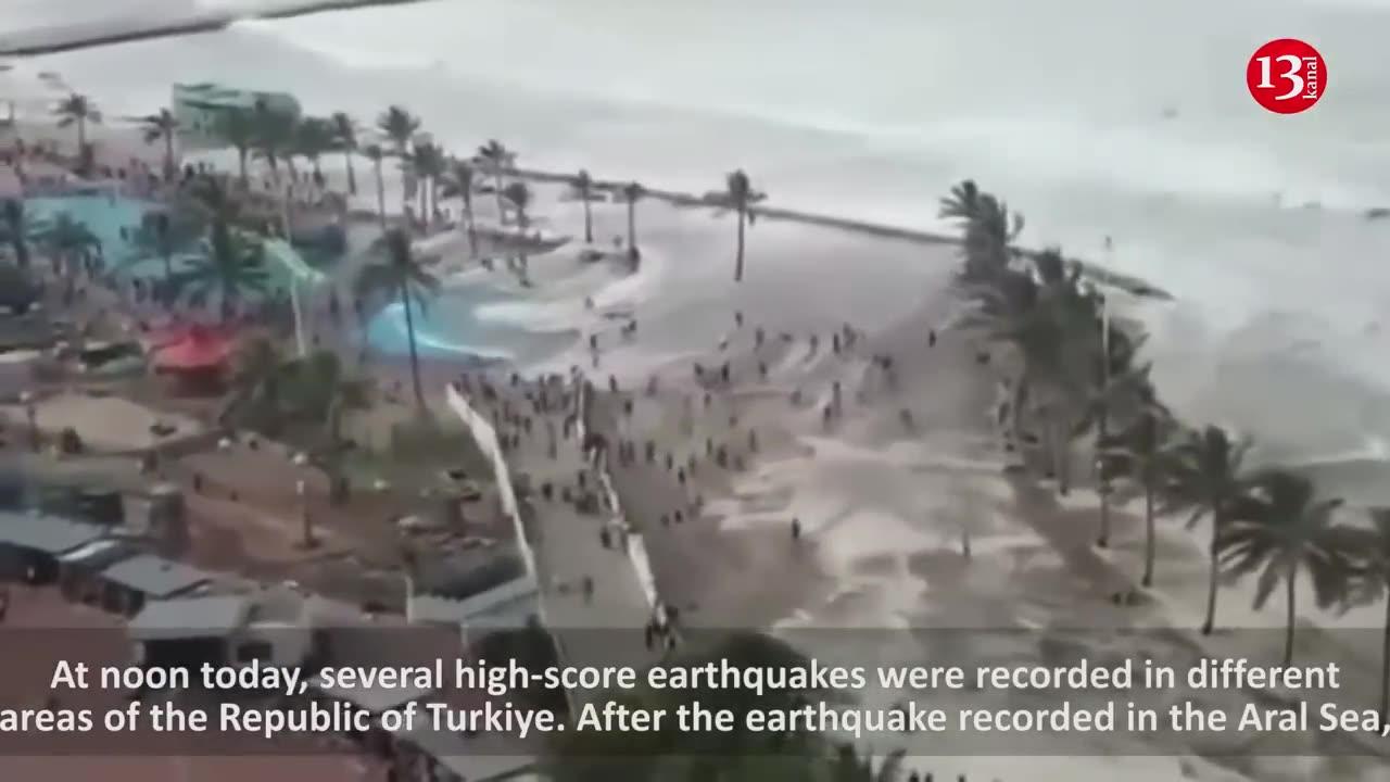 Massive waves hit Turkey's coastline, fears of Tsunami_ 3-meter high Tsunami may hit Turkish coast