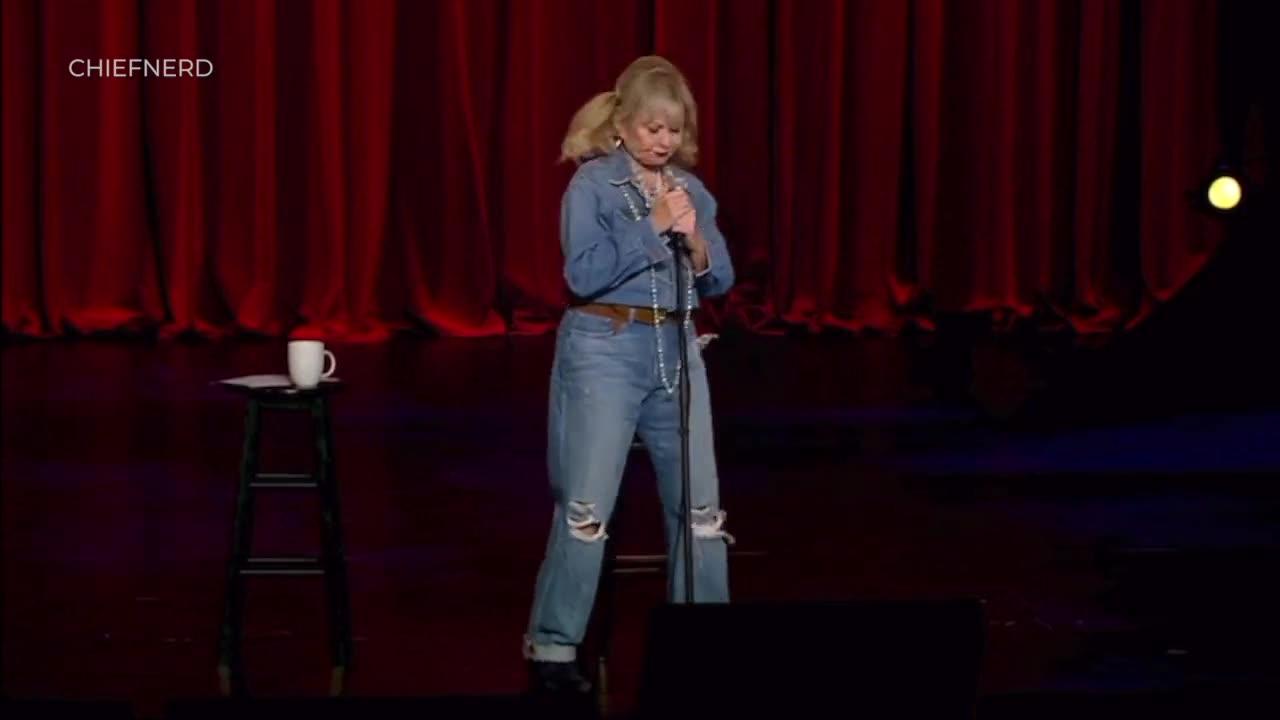 Roseanne Barr on the COVID Vaccine and Being a - One News Page VIDEO