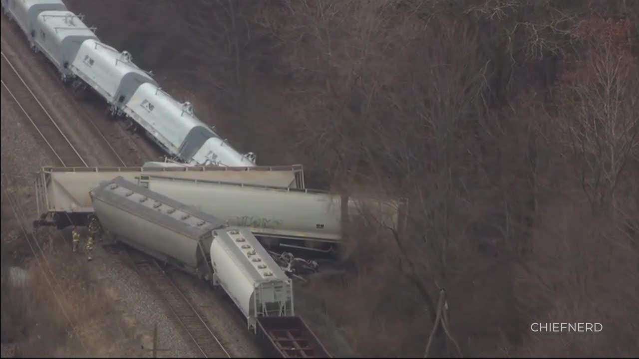 ANOTHER TRAIN DERAILED WHILE CARRYING HAZARDOUS MATERIALS in DETROIT