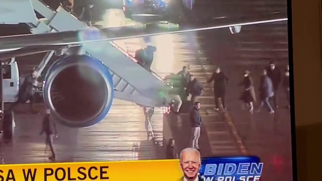Member Of President Joe Biden’s Entourage Was Seen Falling Down The Plane’s Stairs After It Landed✈️