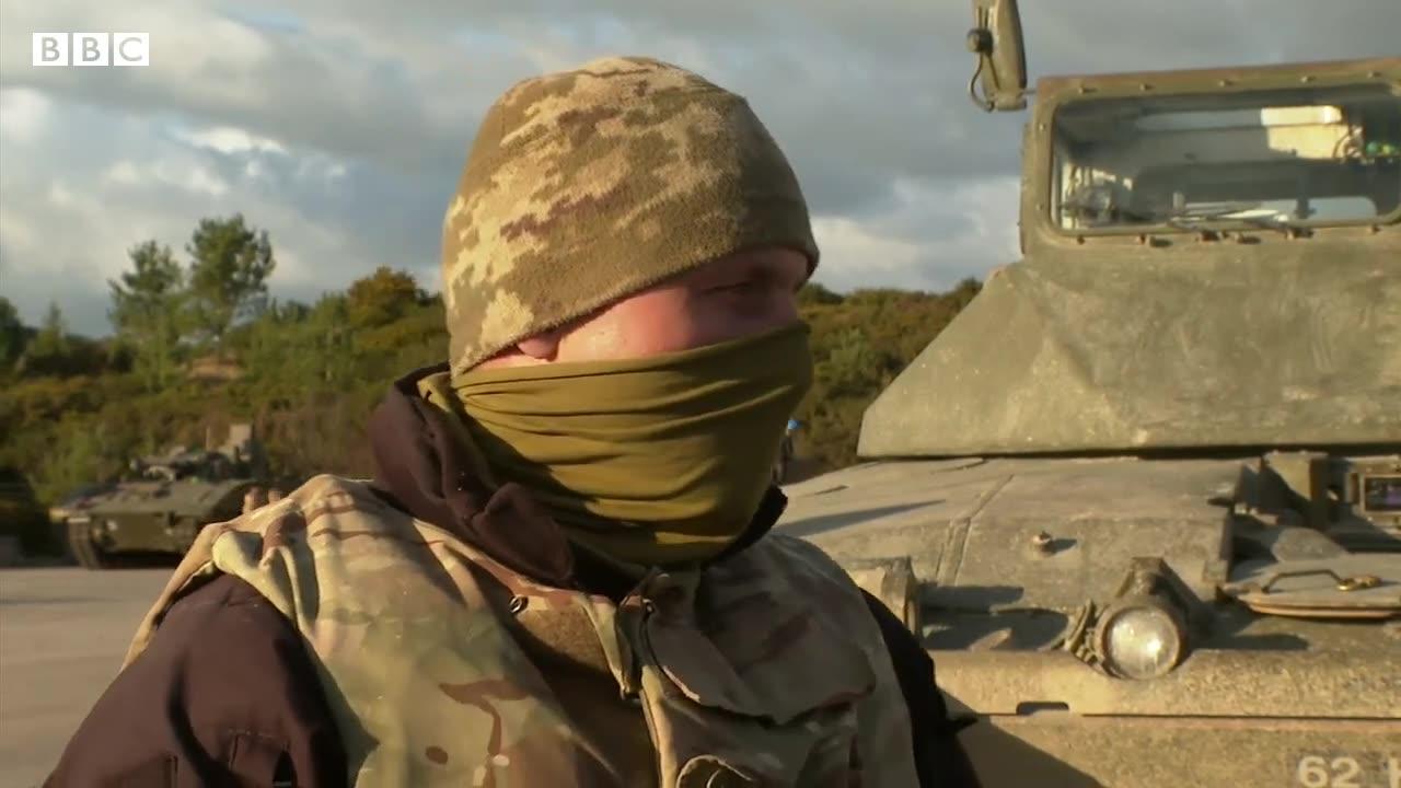 UK to consider sending more tanks to Ukraine, says defence secretary - BBC News