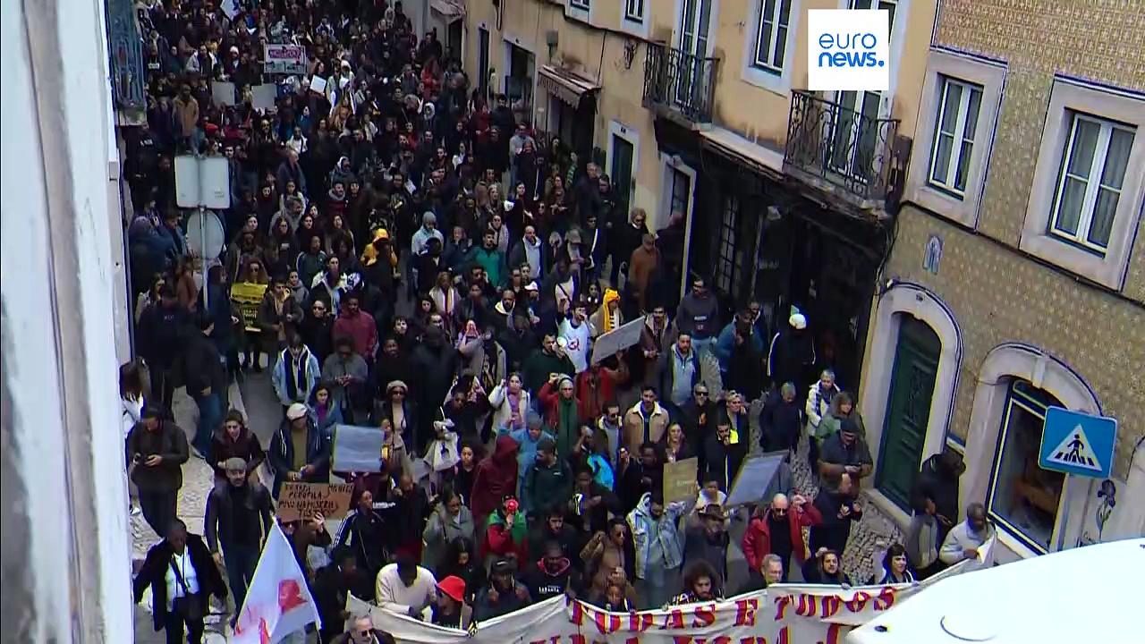 Thousands protest in Portugal over the country's cost of living crisis