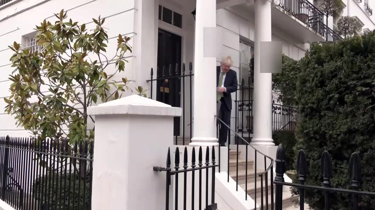 Boris Johnson leaves home ahead of expected Brexit deal
