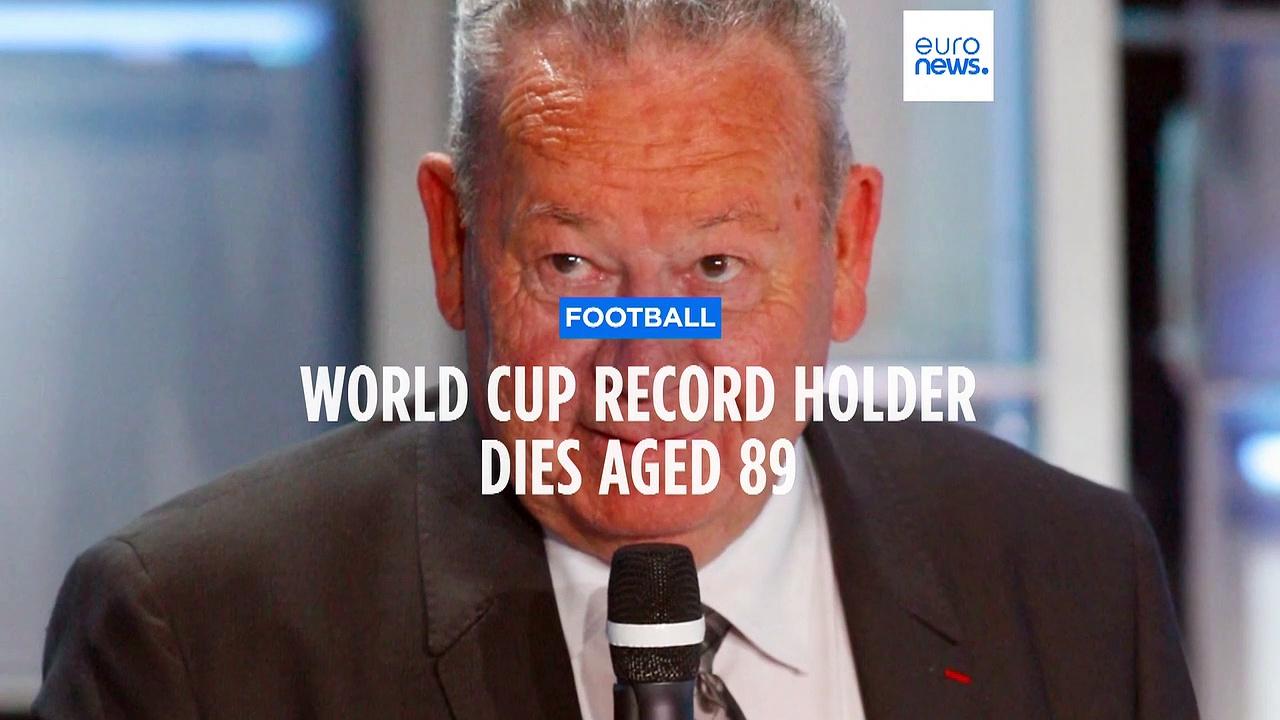 World Cup legend Just Fontaine dies aged 89