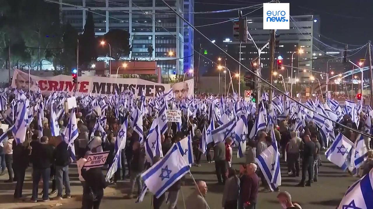Thousands in Tel Aviv protest government’s plans to overhaul Israel’s legal system