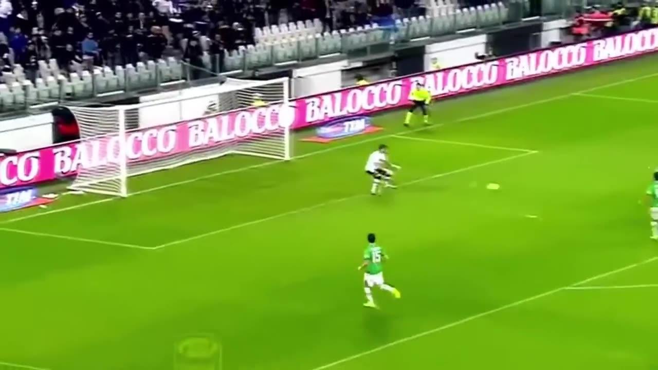 Top 10 goals in football history One News Page VIDEO