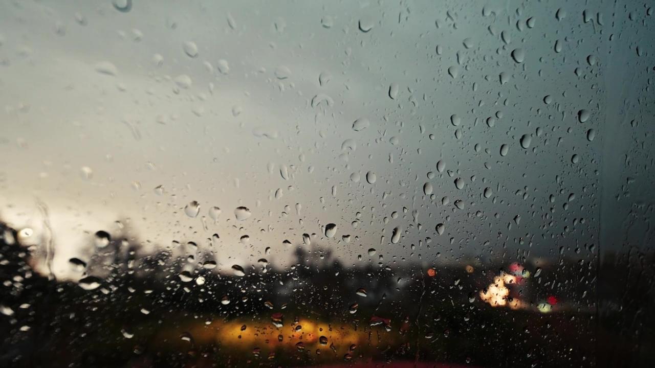 Relaxing Rain Sounds with thunder  - Soothing Video to Calm Your Mind