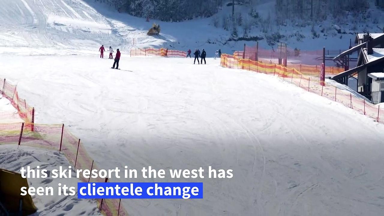 Ukraine ski slope offers respite from conflict