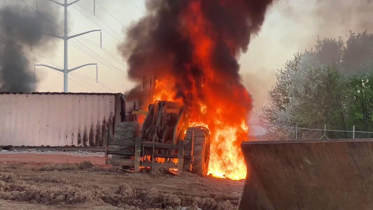 🚨WATCH: Protesters clash with police Future public safety training center in  Atlanta | Georgia