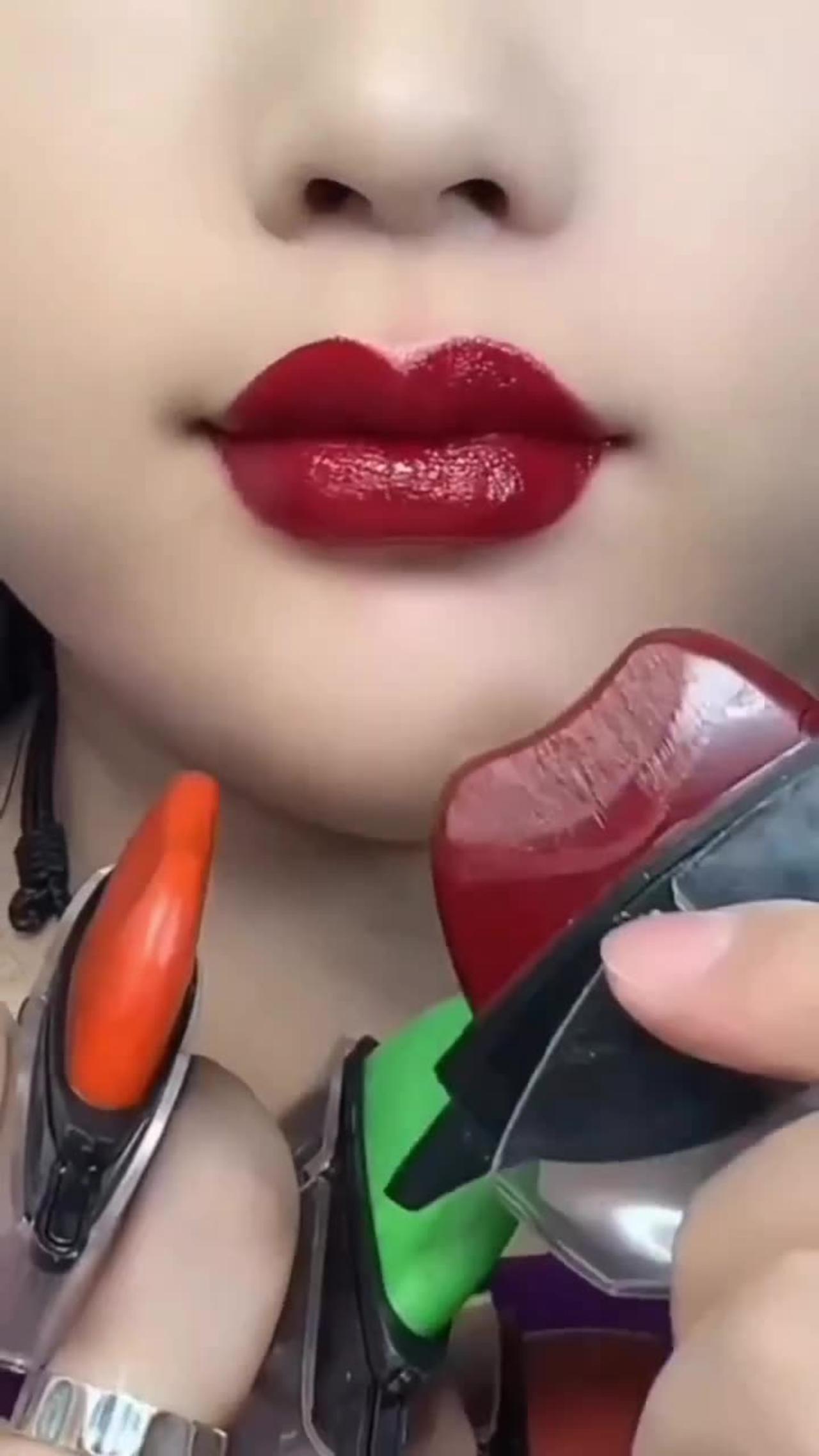 Lipstick lip shape
