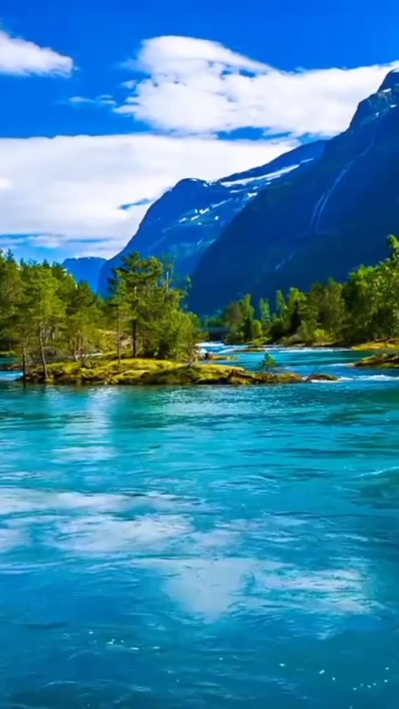 Relaxing music With acoustic guitar & birdsong