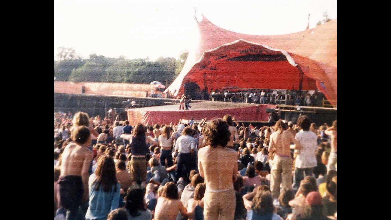 Lynyrd Skynyrd Live At Knebworth